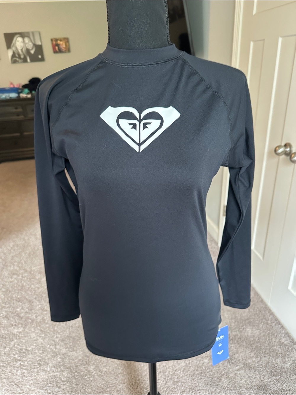 Roxy Black Long-Sleeve Rashguard with White Heart Logo